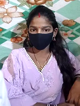Itz Aisha   online show from June 18, 2026, 5:39 am