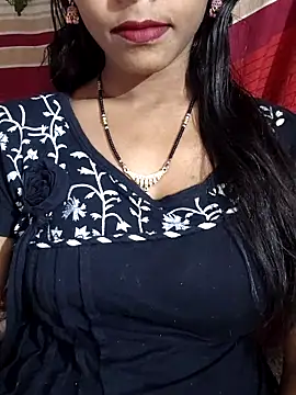 Itz Aisha   online show from April 2, 2026, 5:25 am