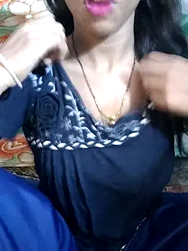 Itz Aisha   online show from July 6, 2026, 6:20 am