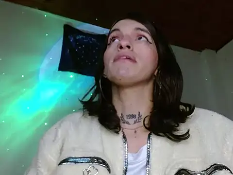 Scarlett crastrawberry online show from April 3, 2026, 2:18 am