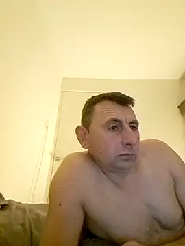 Snapshot of Sasa19790 chatting on October 25, 2025, 7:14 pm Sasa19790 online show from October 25, 2025, 7:14 pm