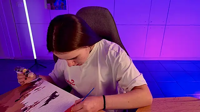 Snapshot of May_Bloom chatting on November 9, 2025, 9:24 am May Bloom online show from November 9, 2025, 9:24 am