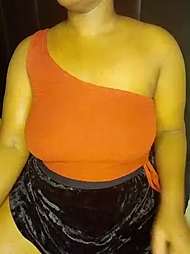 hot princesss online show from November 2, 2025, 10:04 pm