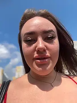 KiraSunshine online show from June 28, 2026, 3:57 am