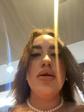 Snapshot of KiraSunshine chatting on January 18, 2026, 3:21 am KiraSunshine online show from January 18, 2026, 3:21 am