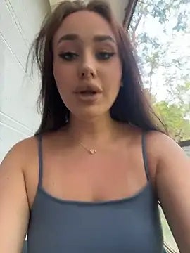 Snapshot of KiraSunshine chatting on February 14, 2026, 5:29 am KiraSunshine online show from February 14, 2026, 5:29 am