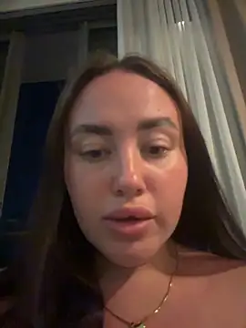 Snapshot of KiraSunshine chatting on March 24, 2026, 5:13 pm KiraSunshine online show from March 24, 2026, 5:13 pm