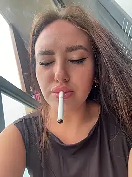 Snapshot of KiraSunshine chatting on March 18, 2026, 4:15 am KiraSunshine online show from March 18, 2026, 4:15 am