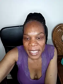 Hotcougar online show from October 26, 2025, 7:20 am