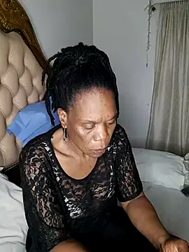 Hotcougar online show from December 1, 2025, 10:10 pm