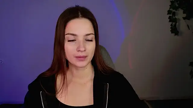 Snapshot of KiraVair chatting on November 14, 2025, 1:26 pm KiraVair online show from November 14, 2025, 1:26 pm