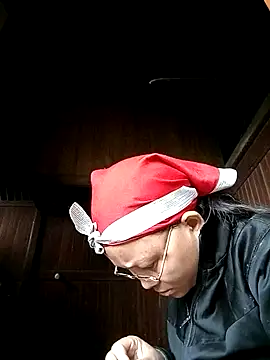 Snapshot of siro-zz chatting on October 25, 2025, 1:16 am siro-zz online show from October 25, 2025, 1:16 am