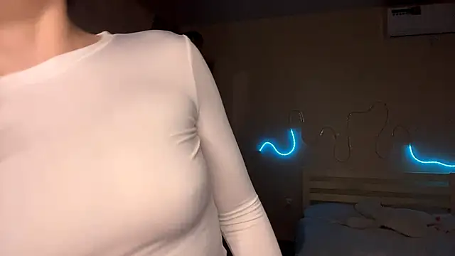 MyraLitterers online show from April 8, 2026, 4:19 pm