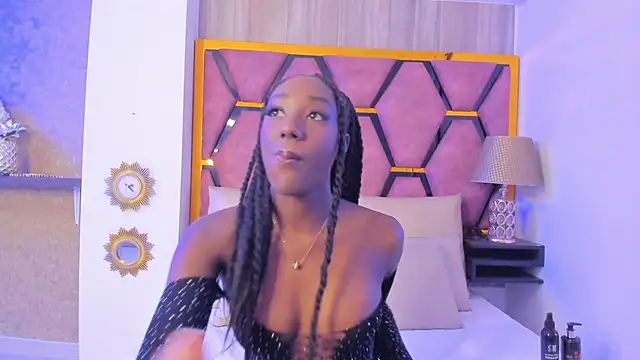 BritneyWalkers online show from November 5, 2025, 12:19 pm