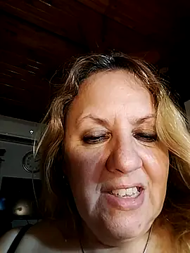 Snapshot of JennyInVegas chatting on November 15, 2025, 5:11 am JennyInVegas online show from November 15, 2025, 5:11 am