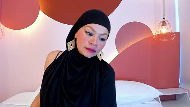 Snapshot of SophiaBeckerr chatting on October 25, 2025, 7:14 pm SophiaBeckerr online show from October 25, 2025, 7:14 pm