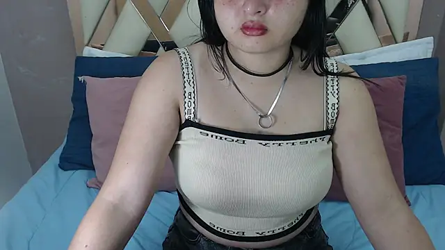 Sweet sumisive online show from January 13, 2026, 2:10 pm