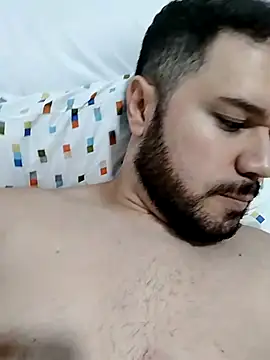 Snapshot of Branquinhowm chatting on January 13, 2026, 2:04 am Branquinhowm online show from January 13, 2026, 2:04 am