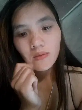 mira-show online show from October 22, 2025, 3:06 am