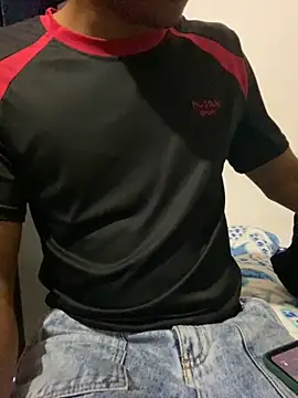 liam Brooks9 online show from November 7, 2025, 4:06 am