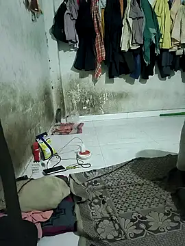 RNlov online show from November 20, 2025, 9:25 pm