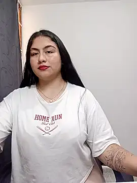 Snapshot of Lauritaa05 chatting on March 16, 2026, 6:54 pm Lauritaa05 online show from March 16, 2026, 6:54 pm