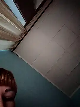 Loveyoudearxq online show from November 27, 2025, 1:11 pm