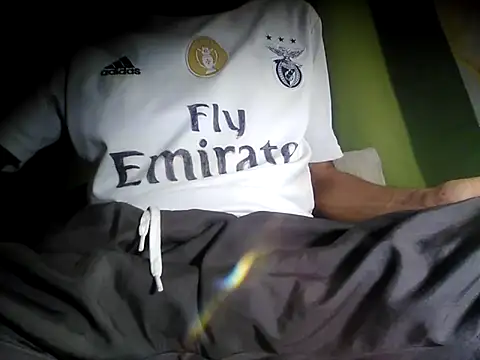 Snapshot of Pedropuente200 chatting on November 1, 2025, 8:08 am Pedropuente200 online show from November 1, 2025, 8:08 am