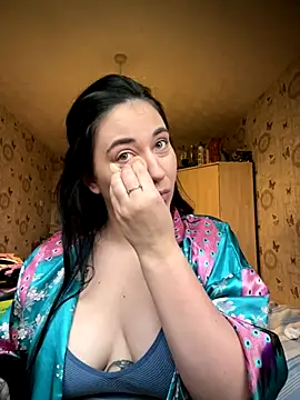 Snapshot of YourFrenchFeliciexo chatting on December 14, 2025, 1:28 pm YourFrenchFeliciexo online show from December 14, 2025, 1:28 pm