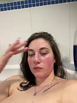 Snapshot of YourFrenchFeliciexo chatting on March 30, 2026, 8:21 pm YourFrenchFeliciexo online show from March 30, 2026, 8:21 pm