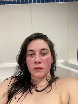 Snapshot of YourFrenchFeliciexo chatting on February 25, 2026, 6:30 pm YourFrenchFeliciexo online show from February 25, 2026, 6:30 pm