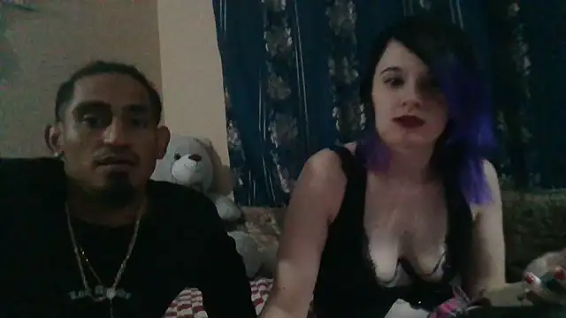 Snapshot of chocolatestrawberrydips chatting on November 12, 2025, 5:11 am chocolatestrawberrydips online show from November 12, 2025, 5:11 am