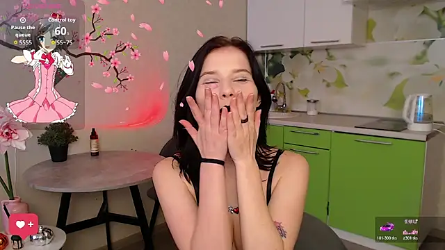 Mell Hyees online show from November 4, 2025, 11:47 am