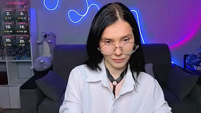 Mell Hyees online show from January 12, 2026, 5:09 pm