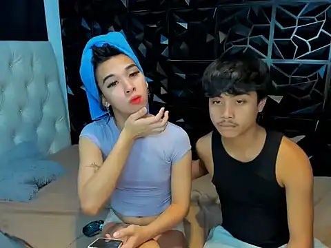 hardcocktwink online show from May 20, 2026, 7:11 pm