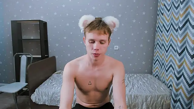 Snapshot of tvelweek chatting on November 13, 2025, 7:07 pm tvelweek online show from November 13, 2025, 7:07 pm