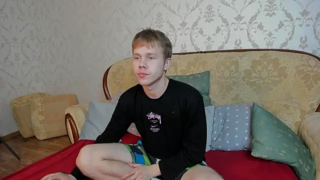 Snapshot of tvelweek chatting on November 8, 2025, 7:06 pm tvelweek online show from November 8, 2025, 7:06 pm