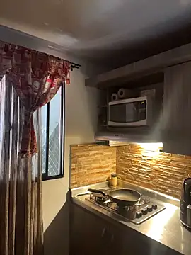 FreszX online show from February 3, 2026, 4:12 pm