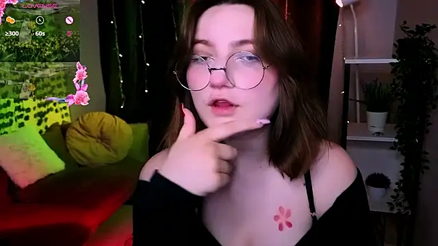 Snapshot of fairy_tara chatting on July 8, 2026, 10:10 pm fairy tara online show from July 8, 2026, 10:10 pm