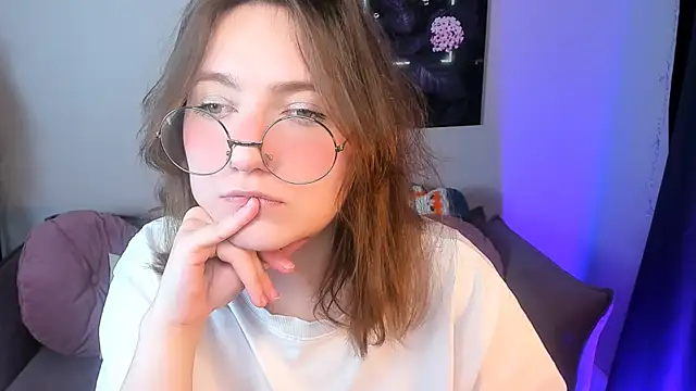 fairy tara online show from December 4, 2025, 9:03 pm