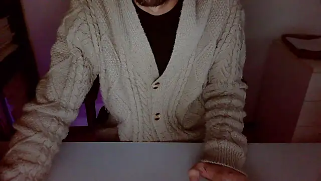 topg84 online show from November 30, 2025, 3:02 pm