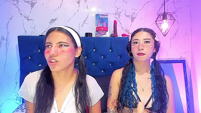 Snapshot of Dakotaa_Johnson chatting on March 9, 2026, 7:17 pm Dakotaa Johnson online show from March 9, 2026, 7:17 pm