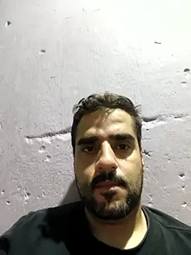 Snapshot of gusto14cm chatting on February 26, 2026, 2:11 am gusto14cm online show from February 26, 2026, 2:11 am