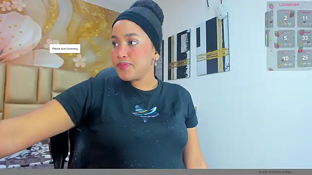 NahomiWalker  online show from April 8, 2026, 7:26 pm