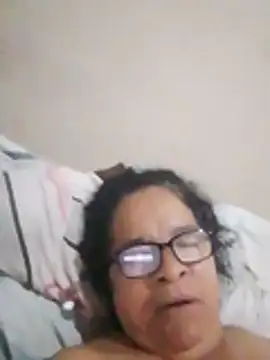 Snapshot of -Fatima- chatting on October 20, 2025, 12:06 pm -Fatima- online show from October 20, 2025, 12:06 pm