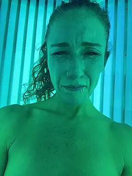 PetitemarieeThaReal online show from October 30, 2025, 9:55 pm