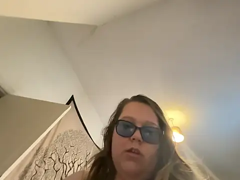 Snapshot of Scarletcum22 chatting on February 18, 2026, 7:49 am Scarletcum22 online show from February 18, 2026, 7:49 am