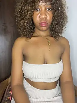 sexy-portable online show from May 19, 2026, 5:42 pm
