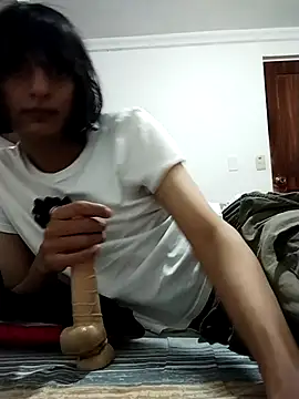 Snapshot of sophiasleepy1 chatting on December 4, 2025, 4:17 pm sophiasleepy1 online show from December 4, 2025, 4:17 pm