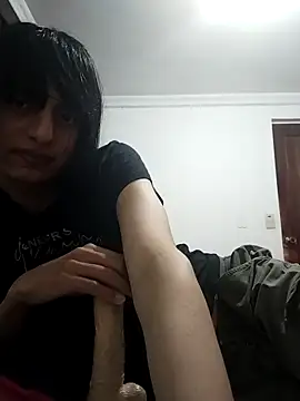 Snapshot of sophiasleepy1 chatting on November 18, 2025, 4:49 am sophiasleepy1 online show from November 18, 2025, 4:49 am